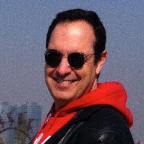 Strolling along the shores of the mainstream. Reasonably rational.