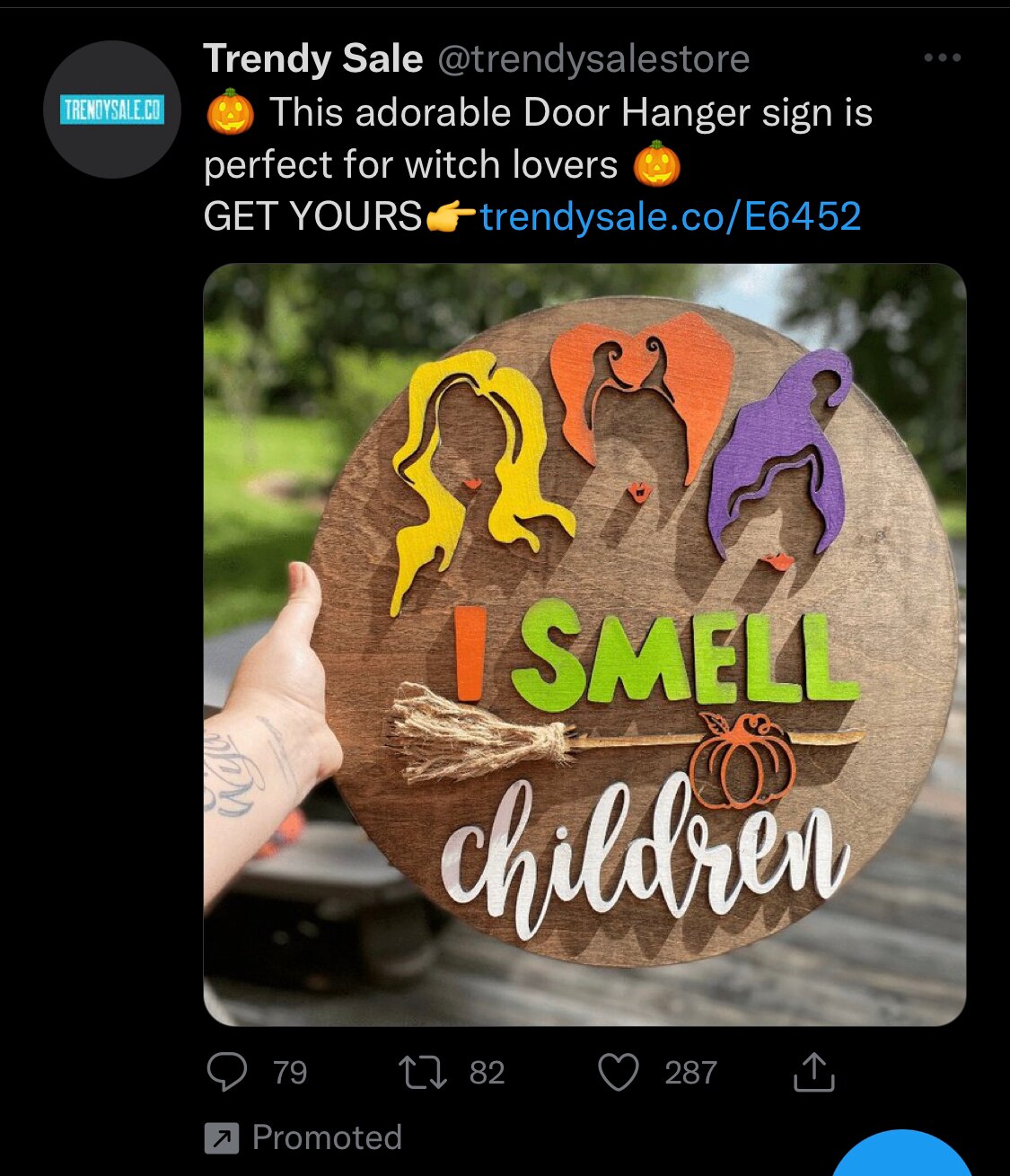 New Halloween sign spotted at the White House 