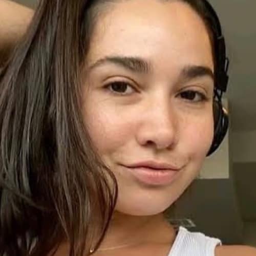 Visit Georginapainter1's profile on GETTR. View their posts, photos, videos, and connect with them on the social platform.