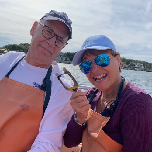 Wife, mother, freelance graphic designer and God loving American patriot