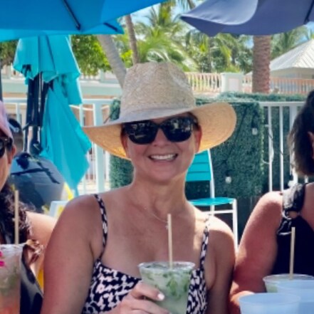 Canadian transplant- married my high school sweetheart 40 years ago- @margiedel Posh-mark  Reseller- patriot- MAGA suppo...