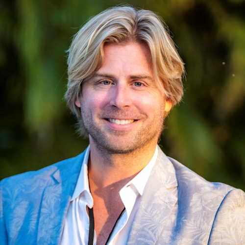 Host and Creator: "The Beau Show" on NTD Television and The Epoch Times/Epoch TV