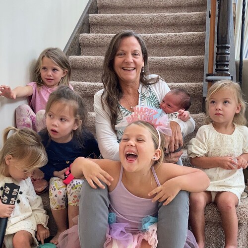 Wife, mom, grandmother, MAGA supporter