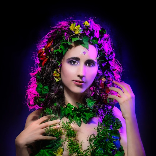 It’s Lena Belle, Songstress of the Light and singer of video “It’s Beginning to Look a Lot Like Fascism” ✨