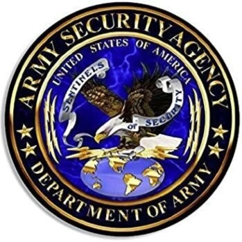 Army Intel Vet, ASA/INSCOM. ** IT and Cybersecurity Expert **  Fluent in Czech and German. 👀   🇺🇸  🇨🇿  🇩🇪  Conser...