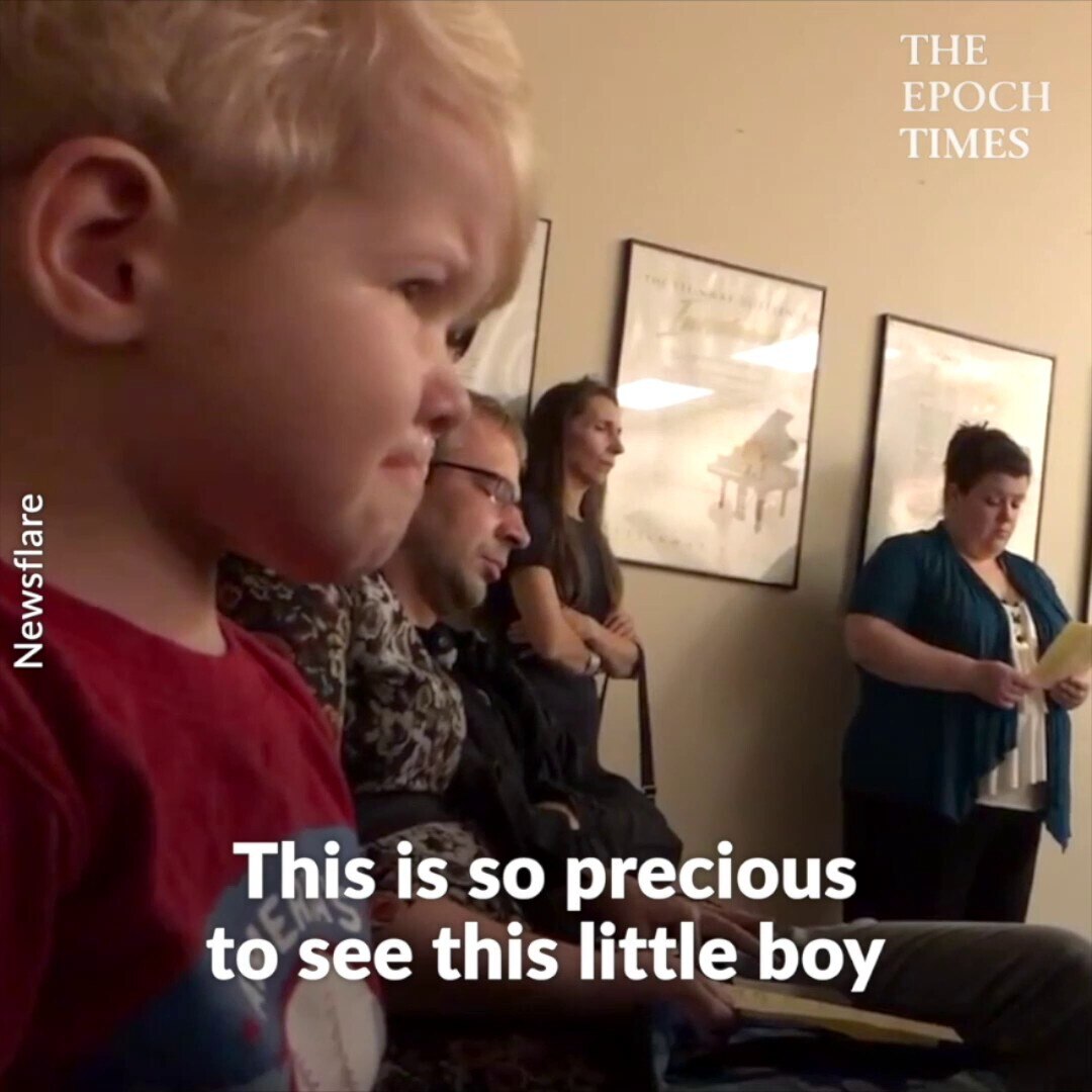 Music touches us all, in different ways. These cuties are so pure!