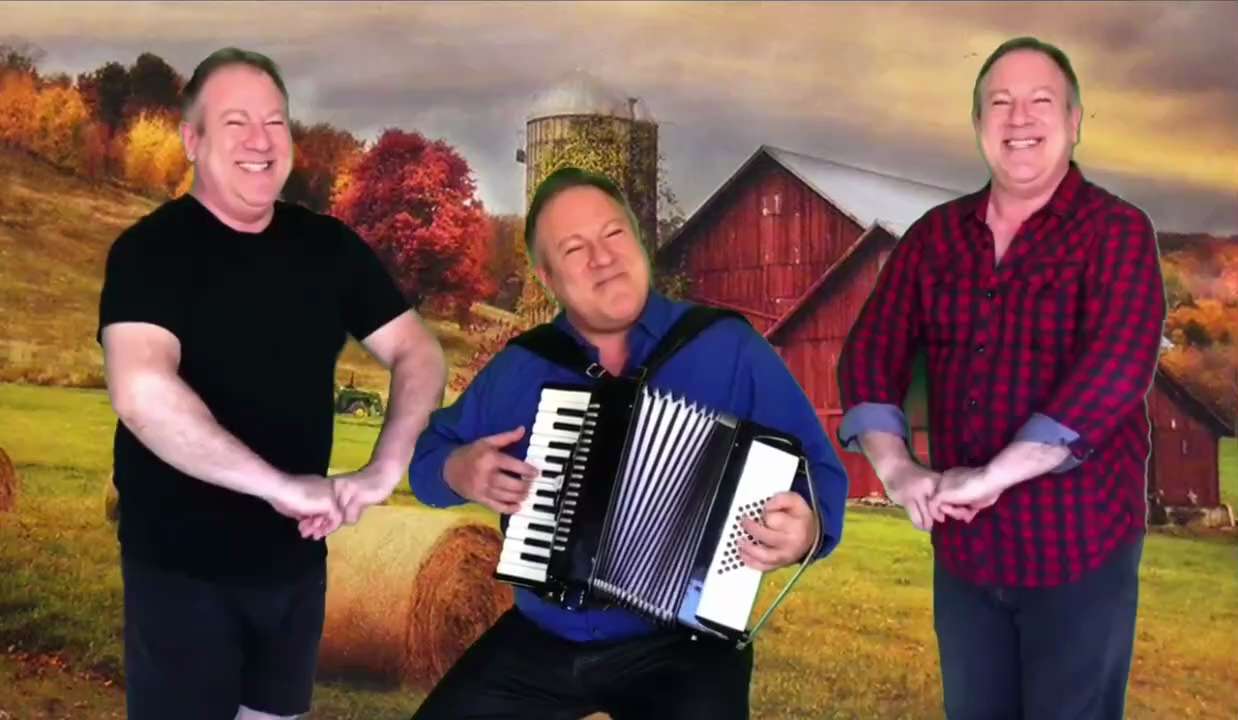 "Oh Lord, Find Me An Anti-Vaxxer" 🎶 🙏 ✝️ 🤗 
performed by The Evan J Trio 😂