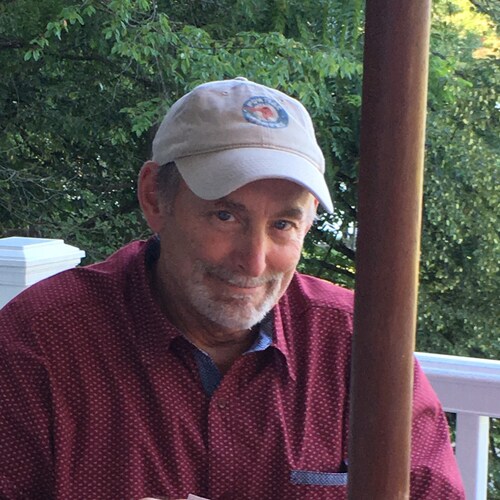 Retired Cat, Hunting lazy BureaucRATs, Marxists DemocRATs, Traitor RepublicRATs and RINOs and waste our time UNIPARTY ba...