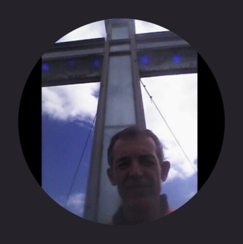 Fé em Deus e pé na tábua🇧🇷.