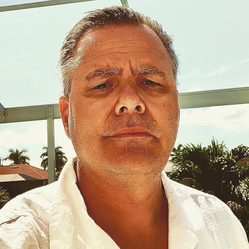 Chicago Public School Educated, Navy Vet, IBEW #134 (Ret), FL as of 2013, Fishing, Boating, Audiophile, Deep Dish Isn't Chicago Pizza, Liberty IS Everything