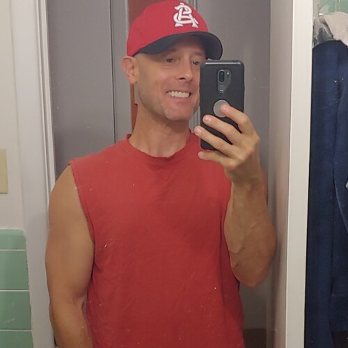 free speech for ALL!
AOC is mad she can't date me.