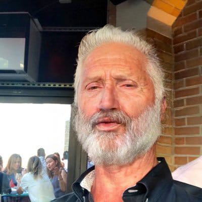 Dad to delicious little ones, husband to the bold and beautiful, lawyer to some awesome clients, and super-patriot to th...