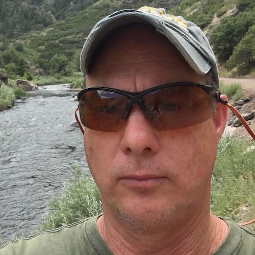 Trump supporter, 1A,2A, USS McCloy, SAR, I support Truckers, Dogs rule people not so much. Tropical state of mind.