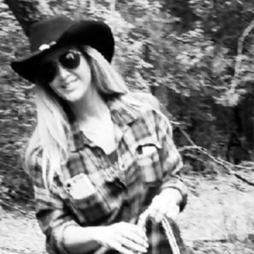 ✝️✝️✝️✝️✝️✝️✝️✝️
🇺🇸All American🇺🇸
🇺🇸Country Loving🇺🇸
🇺🇸Momma of 2 amazing sons🇺🇸
🇺🇸Small business owner🇺�...