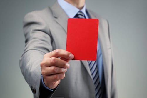 .Les fausses oppositions travaillent contre les Français et permettent à #macron d'avancer le calend...