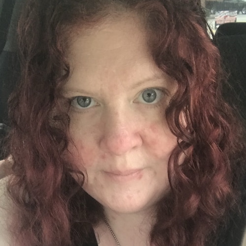 God-fearing patriotic American who loves music and loves to read! ✝️🙏🏻❤️