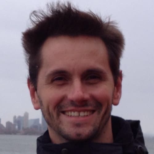 Marketing💡
Sports mkt🏆
Business🤝
Teacher👨‍🏫 
6'7" high, Skydiver✈️, Diver🐠, 
and sometimes runner🏃🏼, swimmer🏊🏼...