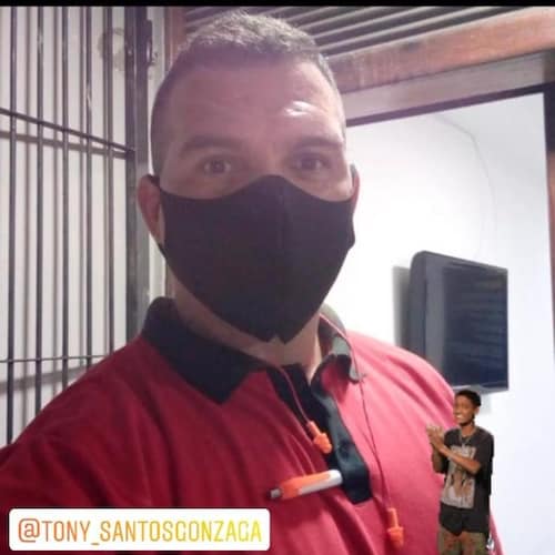 INSTRUTOR DE ARMAMENTO E TIRO