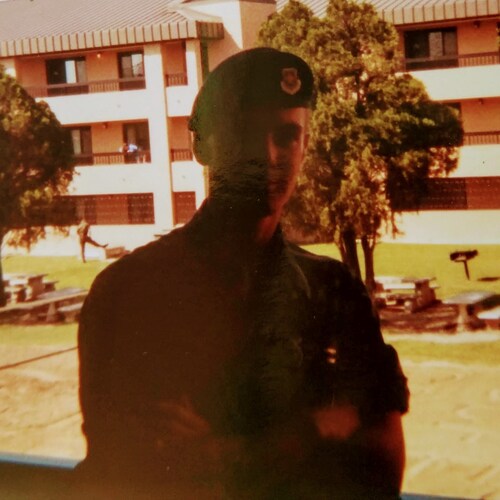 Southern Born....GOD 1st,  🇺🇲 /🇮🇱 and AZ Sports, Anti Anythin' Biden.. .1st Corinthians 4:3😉 If ya know Me ya do