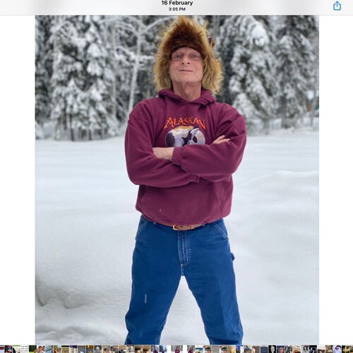 Retired emergency flight nurse among many other skills, plumbing, farrier/blacksmith , carpentry, tape texture paint , don’t like cyber panhandlers. dig bicking
