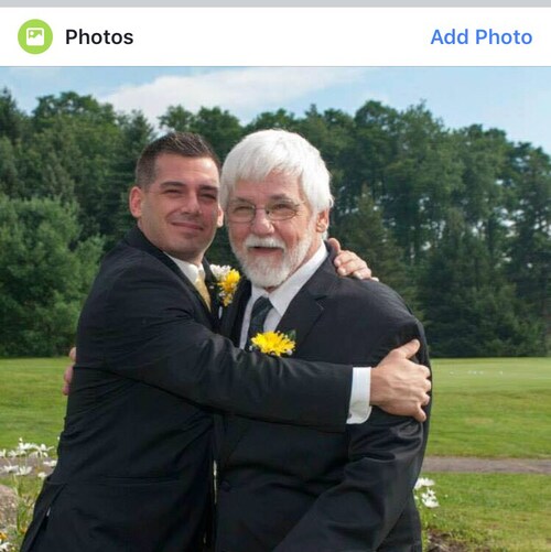 love our country!!  love everyone!!   love our Savior Jesus Christ!!!!