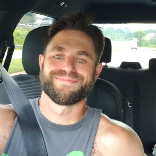 Just a blue-collar, working class, single dad. I believe in America First, energy indepence, and making America a manufa...