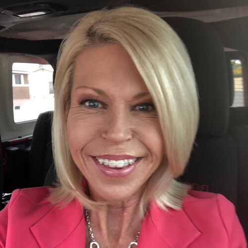 Small Business Owner, Mom, Grammy and Staunch America 1st Conservative