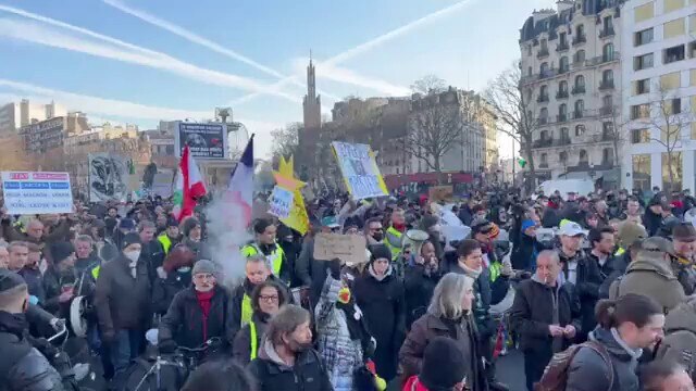 Paris packed to the rafters against covid passports and mandates today as millions worldwide rallied...