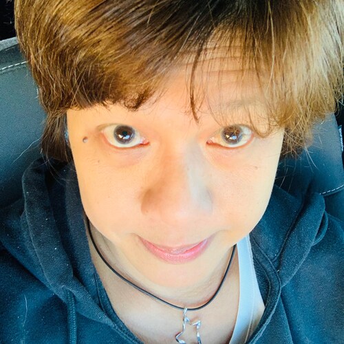 Trump supporter since day one. America 🇺🇸 First. Pro life, support 2A and free speech.