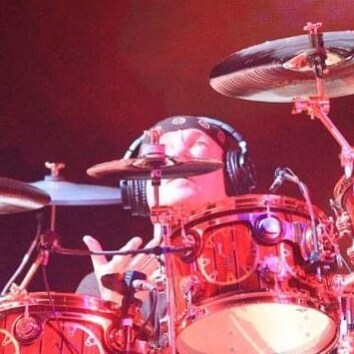 Love my wife & family, God, the USA, the OU Sooners, the OKC Thunder, drumming, and life!!!