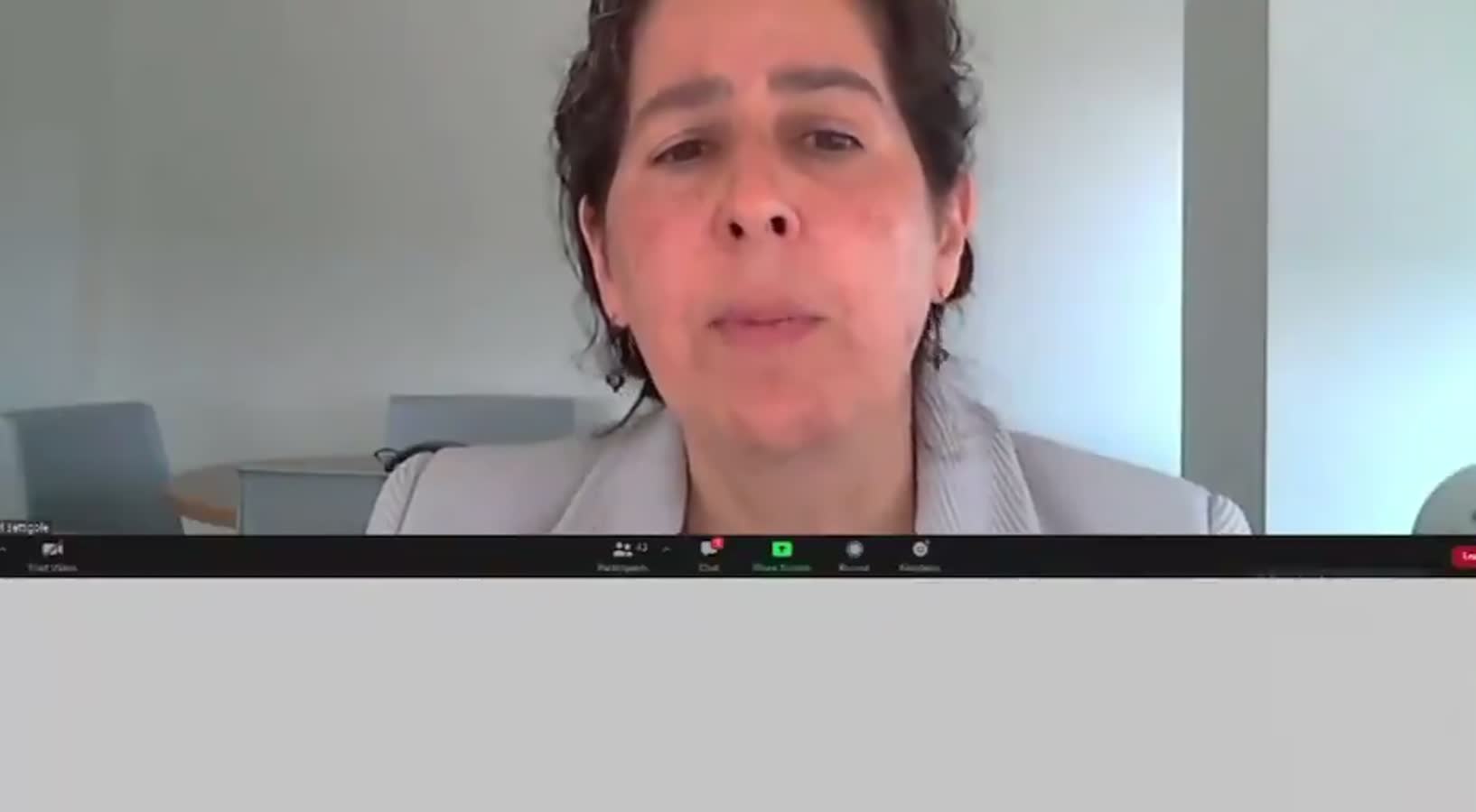 Philadelphia pushing two masks