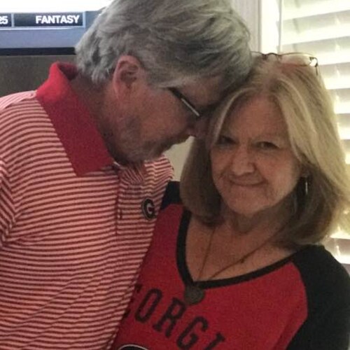 Mother, Wife and the MOST importantly Nanny to the 2 greatest little boys ever born. Christian, Conservative and DAWG lo...