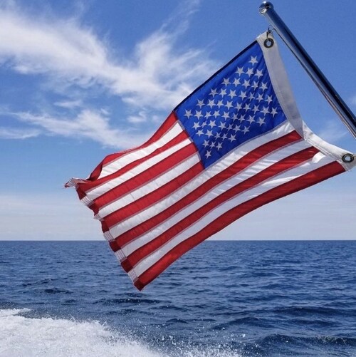 🇺🇸TRUMP 2024🇺🇸
JESUS SAVES
PCR Test & Vaxx Free
Posts 🚫Endorsements
Perfectly Imperfect
Twitter @Saltlife177
#IFBAP
❤️🇺🇸☀️⛵️⛱️🧜🏼‍♀️
