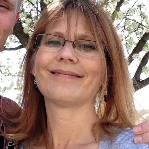 Wife, mom, memaw…blah blah. DIE HARD MAGA who’s sick of being deplatformed. 
Ferk Jer Berdin!