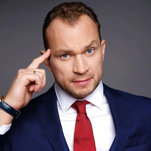 TRADE COACH 
BUSINESS ADVISOR
ENTREPRENEUR
EXPERT TRADER (FX)
BITCOIN  MINER
MAKE $15K WEEKLY
DM VIA LINK 💌