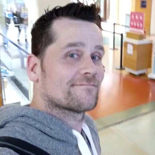 Husband, Father, Muay Thai, Conservative, Canadian/ American

paypal.me/t3t6t9