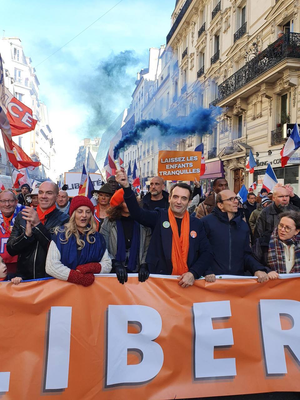 Les manifs pro-OTAN ont réuni 
40 000 personnes en France hier selon l’Intérieur : un « succès » pou...