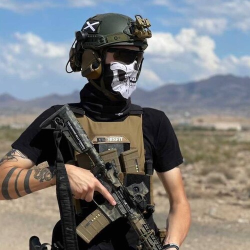 Let's Go Brandon
Glowies fuck off