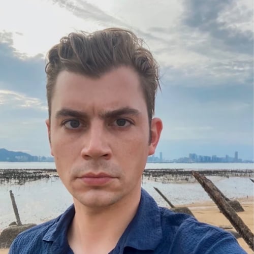 Author of NewSentry. An independent journalist speaking truth to power. Called "a rising Young Gun in journalism" by Dr....