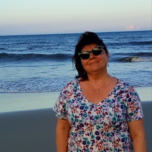 Married to my Sweetheart;Mother and Nana..Love Books(real books)Love Observing Nature from My Sun Room and Journeying on...