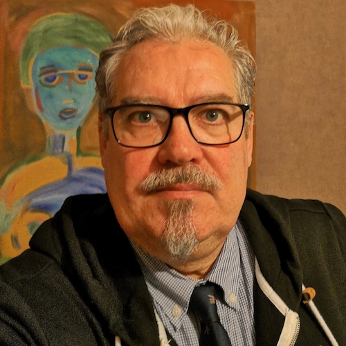 Patrick est un papa dans l'âme. Il a un sens de la famille extrêmement développé. Il est calme, stable et très protecteur.