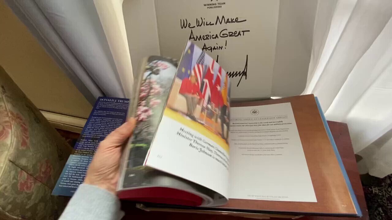 Stunning new book by President Donald J. Trump! 💙🤍🇺🇸