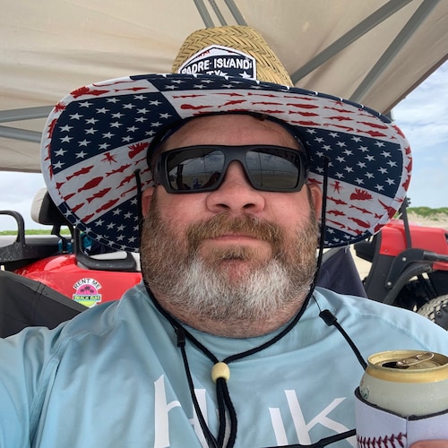 Husband, Father, Navy Veteran, Conservative, 2A supporter, Texan