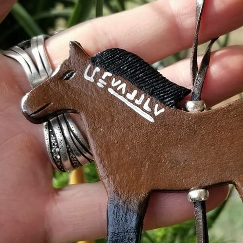 A creator of leather goods specializing in custom pieces for Mustang horse owners and trainers. Find me at www.thebuckin...