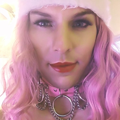 Visit Robin_luna's profile on GETTR. View their posts, photos, videos, and connect with them on the social platform.