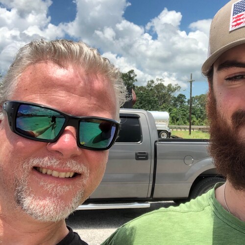 Married with 4 great kids and wonderful wife.  mechanical engineer.  love the USA, Constitution, warfighters and police!