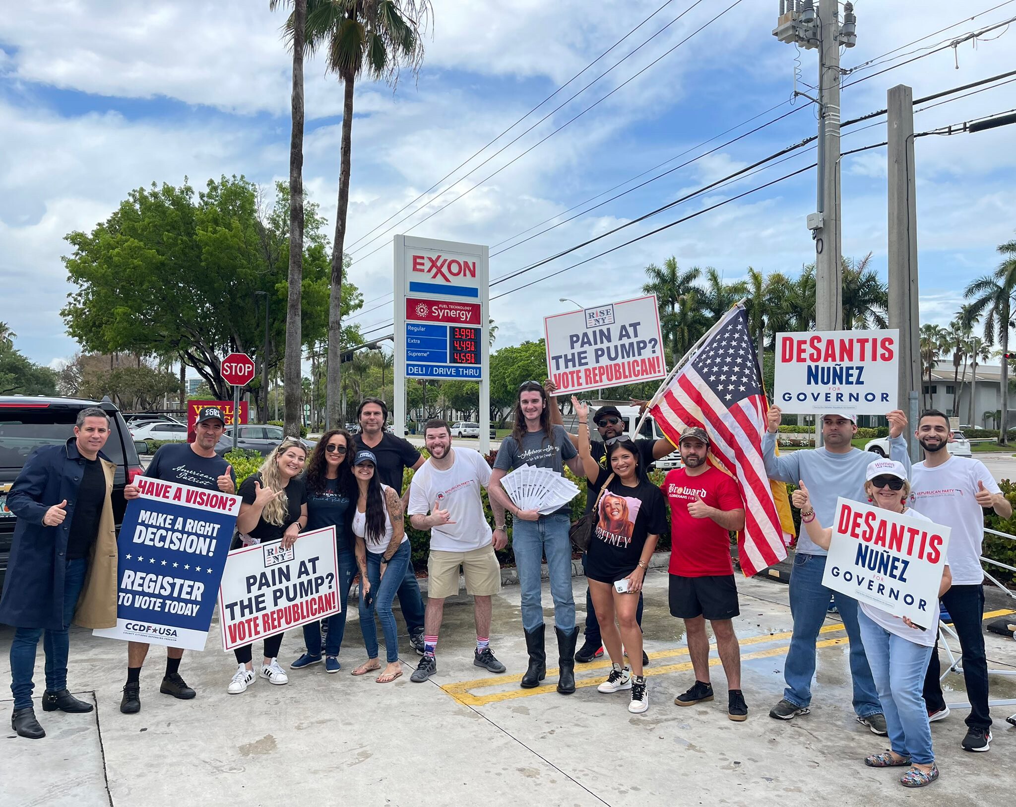 We registered 13 voters at a gas station in Miami-Dade County — all Republican.

Thank you to the Mi...