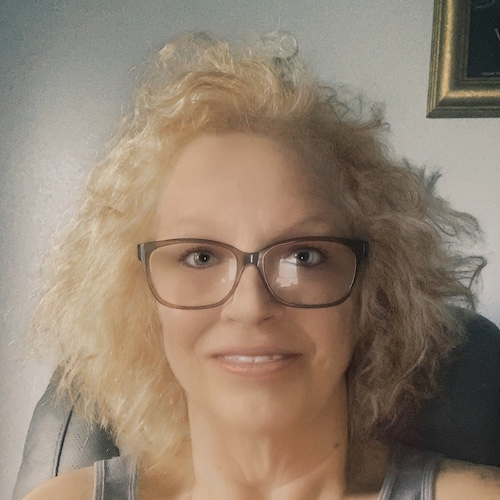 TruthSocial @Sullivision
Back the Blue 
Heroes wear Uniforms