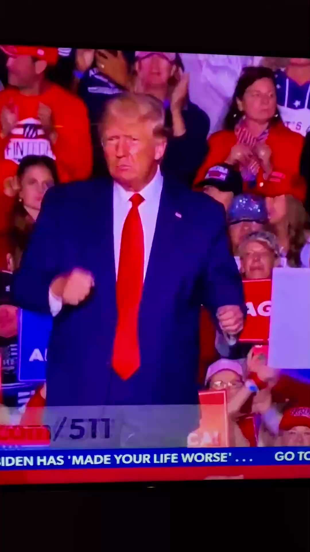 Love those moves!
#NorthCarolina
#PresidentTrump
#MakeAmericaGREATAgain
#MakeAmericaSAFEAgain