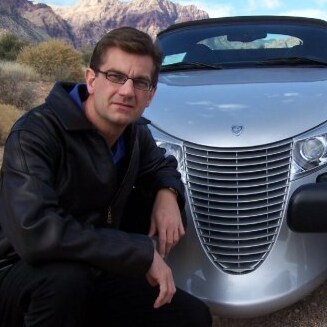 Journalist and CEO of Maverick Multimedia Inc.